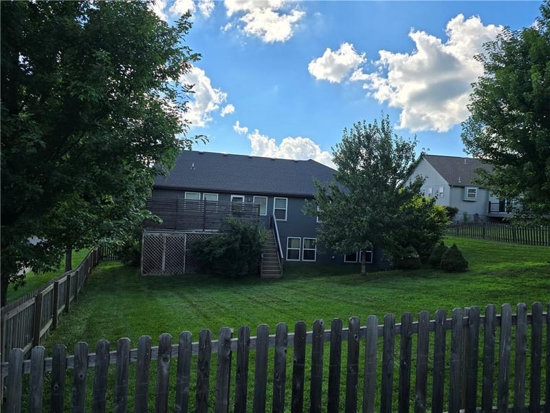 9119 Garfield Ave, Kansas City, MO 64155