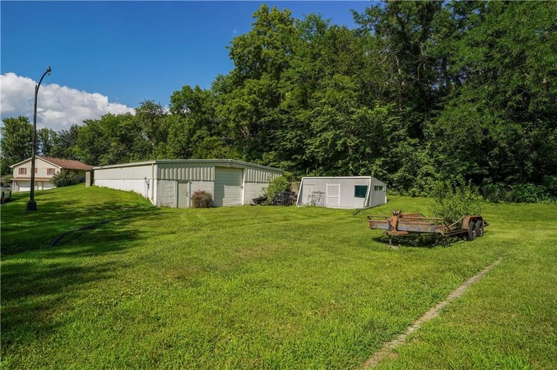 920 Gilead Rupe Rd, Lexington, MO 64067
