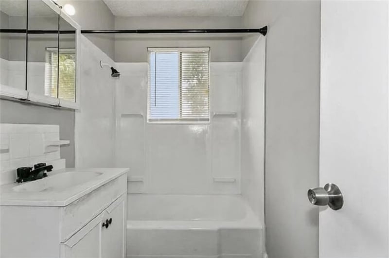 1510 63rd Ter, Kansas City, KS 66102
