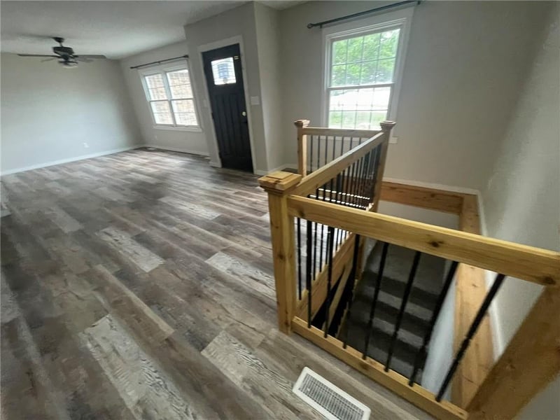 1603 Highland Dr, Clinton, MO 64735