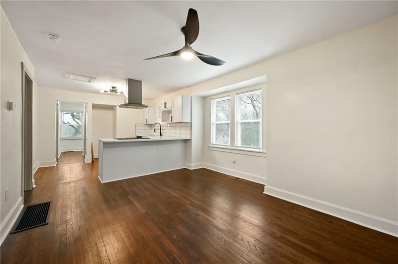 108 N Ditzler Ave, Independence, MO 64053