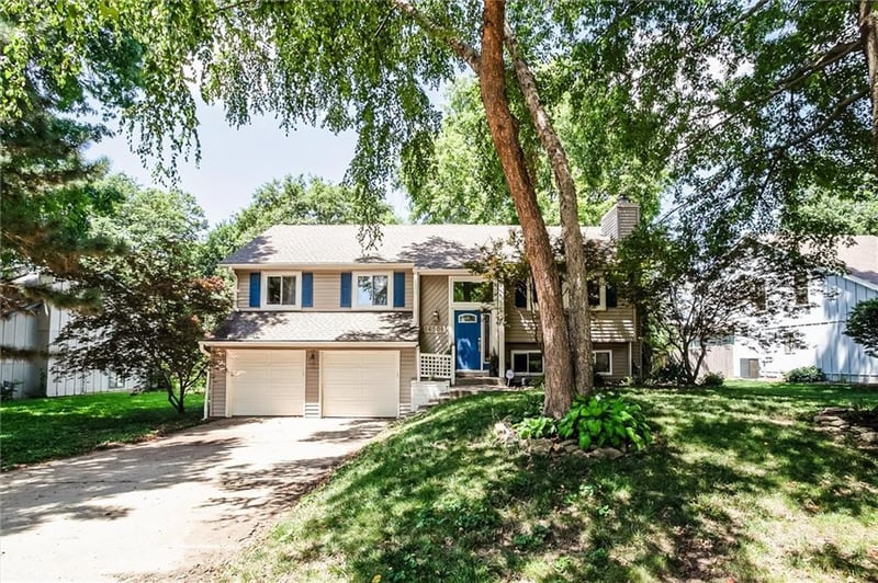 14508 92nd St, Lenexa, KS 66215