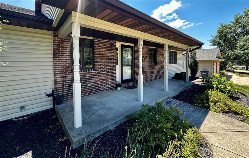 616 Pierce Ave, Maryville, MO 64468