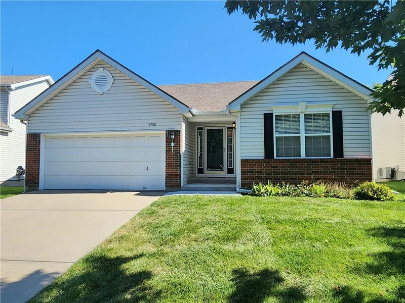 9708 98th Ter, Kansas City, MO 64157