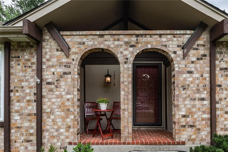 12315 100th Pl, Lenexa, KS 66215