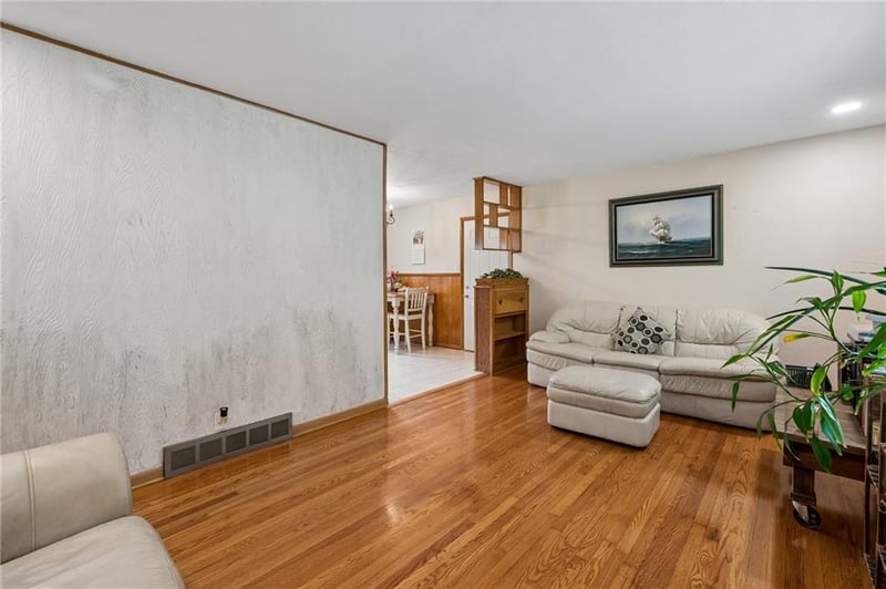 3603 Claremont Ave, Independence, MO 64052