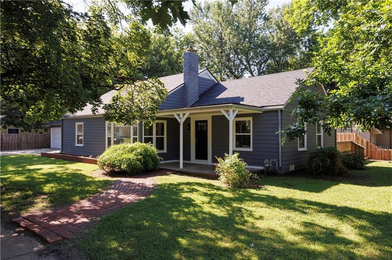 900 Adams St, Fredonia, KS 66736