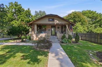 8423 Mercier St, Kansas City, MO 64114