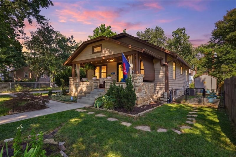 8423 Mercier St, Kansas City, MO 64114
