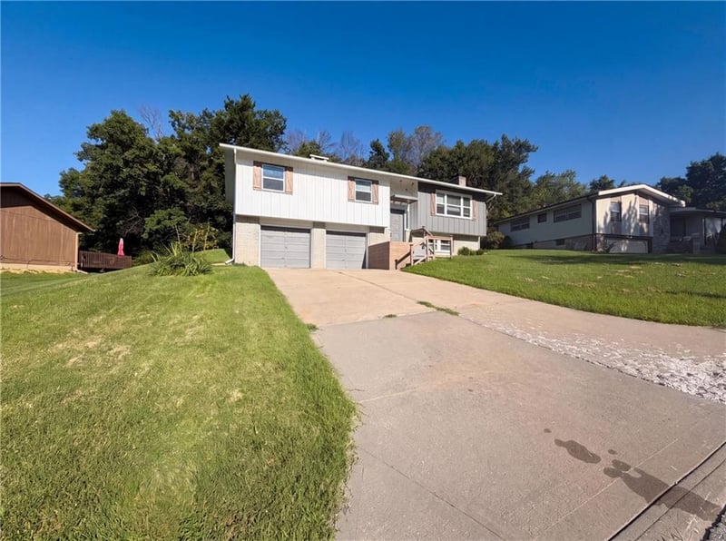 1838 62nd St, Kansas City, KS 66102