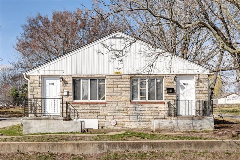 726 Noland Rd, Independence, MO 64050