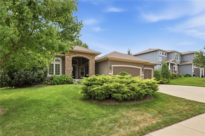 4407 NE 94th Ct, Kansas City, MO 64156