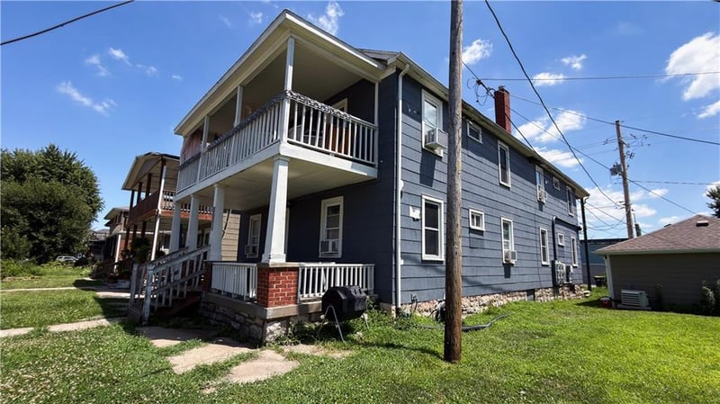 805 21st Ave, North Kansas City, MO 64116