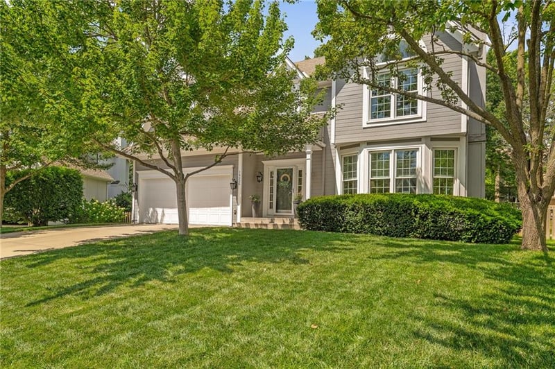 14226 121st Ter, Olathe, KS 66062