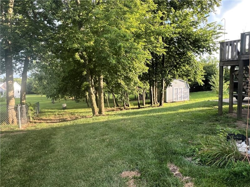 102 Carson Cir, Excelsior Springs, MO 64024