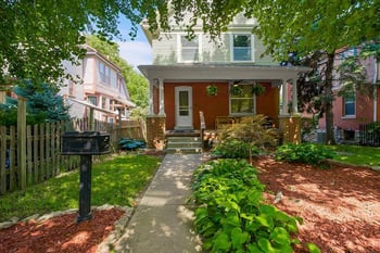 3633 Genessee St, Kansas City, MO 64111