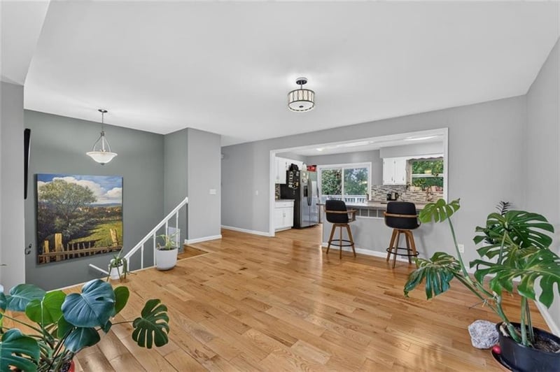15821 152nd Ter, Olathe, KS 66062