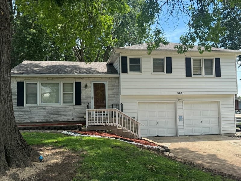 3101 S 53rd Ter, Kansas City, KS 66106