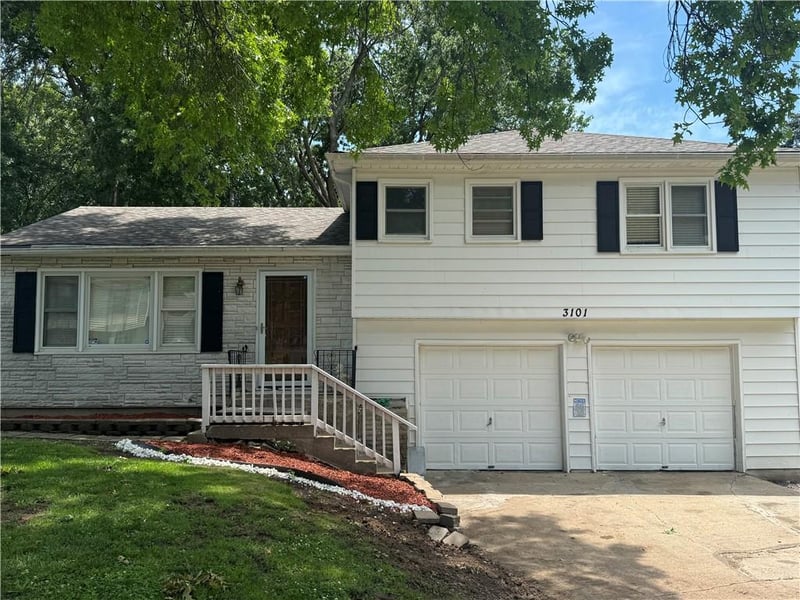 3101 S 53rd Ter, Kansas City, KS 66106