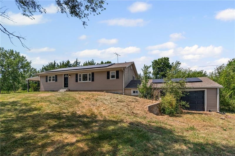 3593 State Route C Hw, Maysville, MO 64469