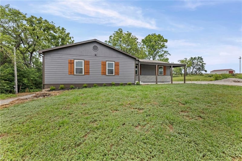 39580 John Brown Hw, Osawatomie, KS 66064