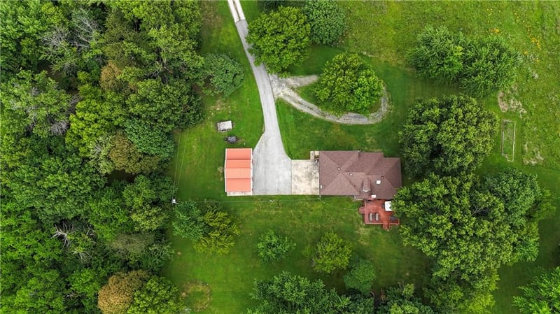 22800 State Line Rd, Bucyrus, KS 66013