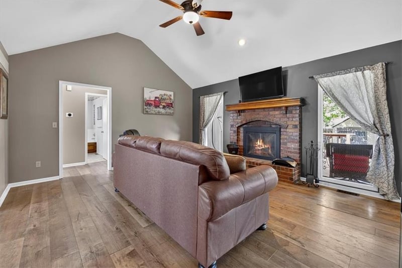 16000 Megan St, Belton, MO 64012
