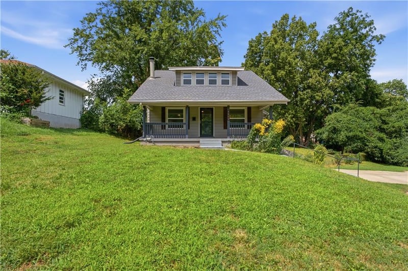 5308 Northern Ave, Raytown, MO 64133