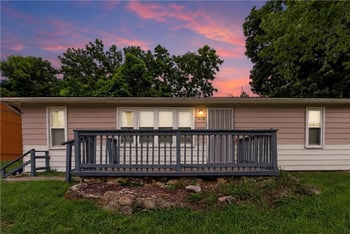 7418 Bales Ave, Kansas City, MO 64132