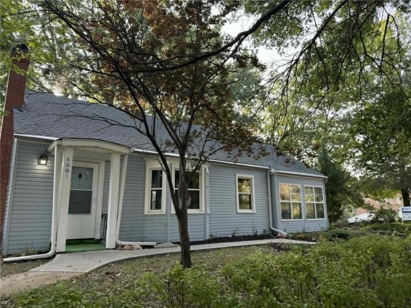 1001 25th St, St Joseph, MO 64506