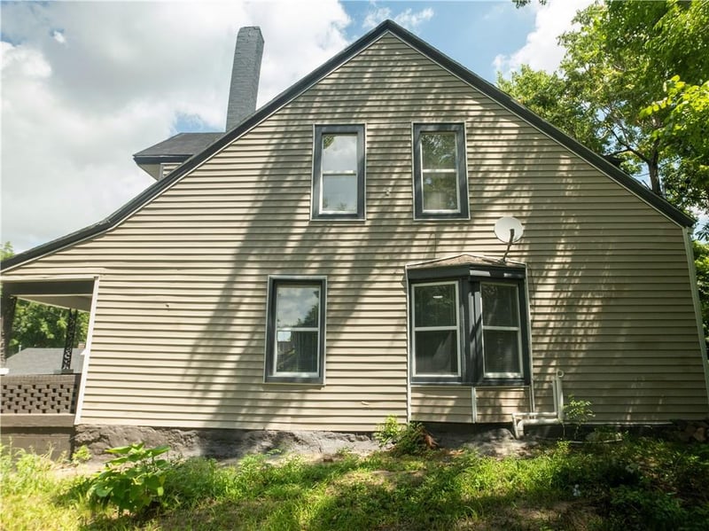 2011 Montgall Ave, Kansas City, MO 64127