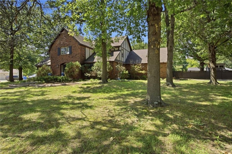 2204 Taylor St, Pittsburg, KS 66762