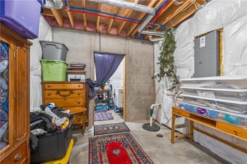 1910 NE 113th Ter, Kansas City, MO 64155