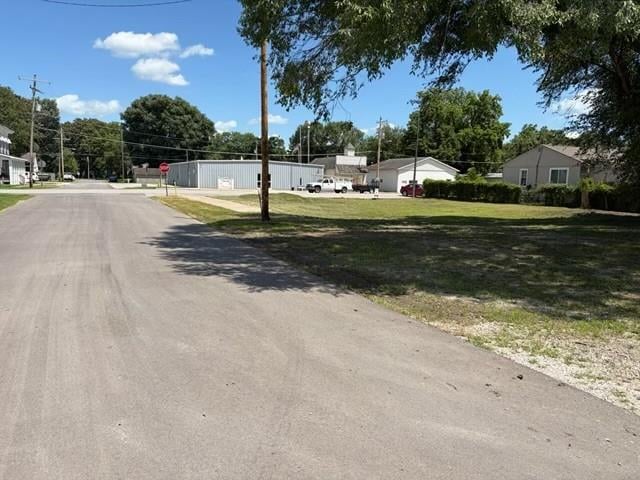 301 Main St, Linwood, KS 66052