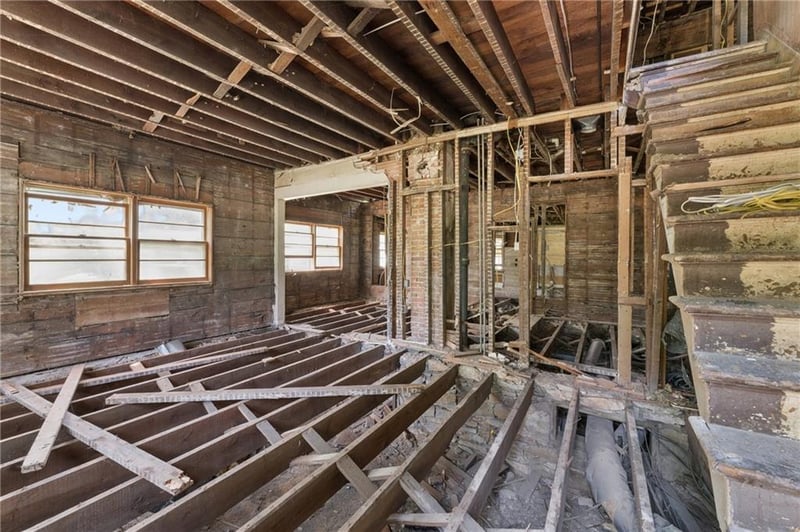 703 4th St, Ottawa, KS 66067