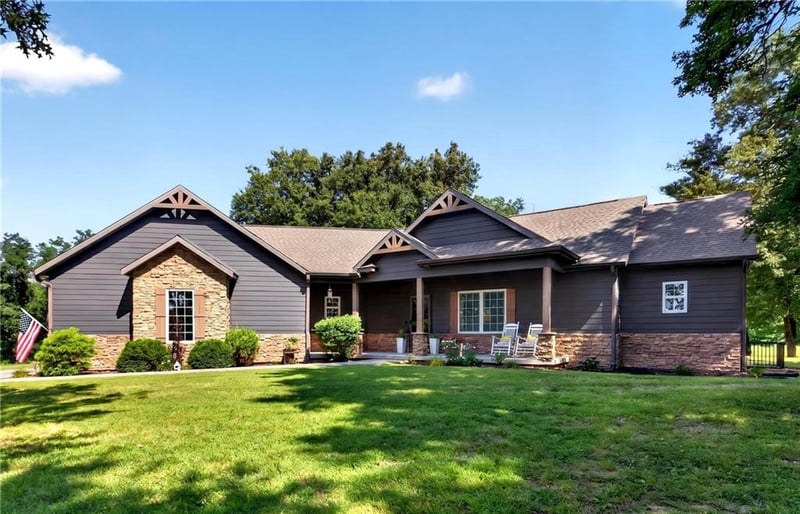 3207 20th St, Pittsburg, KS 66762