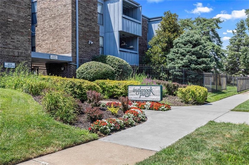 4056 Warwick Blvd #3, Kansas City, MO 64111