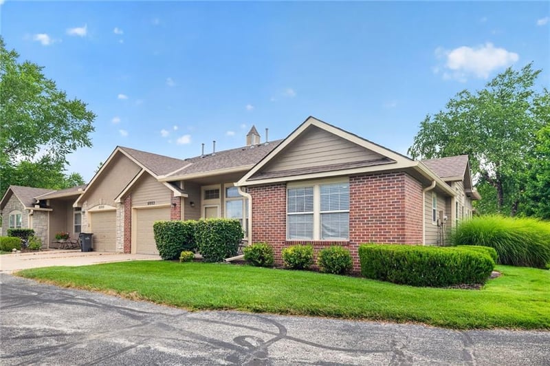 18560 158th Pl #5003, Olathe, KS 66062