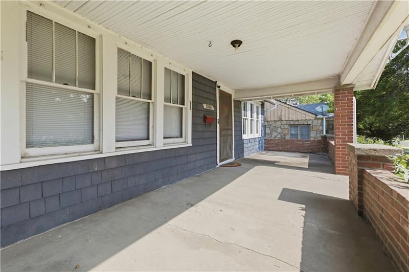 1104 Market St, Holden, MO 64040
