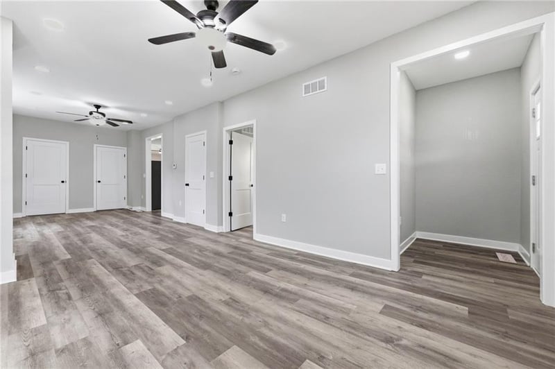8 14th St, Kansas City, KS 66102