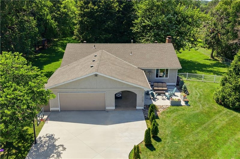 20280 Nall Ave, Stilwell, KS 66085