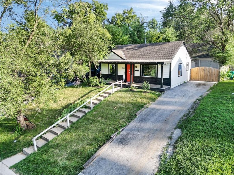 5029 Forest Ave, Kansas City, KS 66106