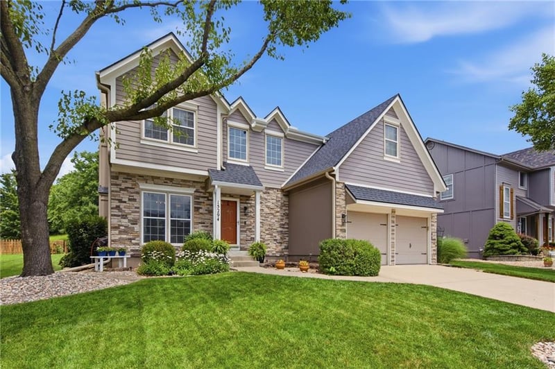 15294 147th Dr, Olathe, KS 66062