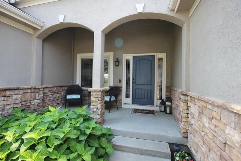 1101 Pecan Dr, Grain Valley, MO 64029
