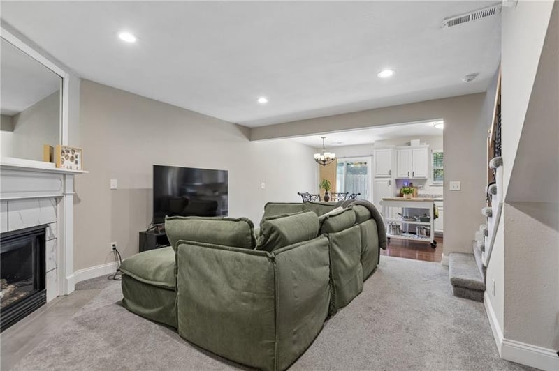 10657 46th St, Kansas City, MO 64133