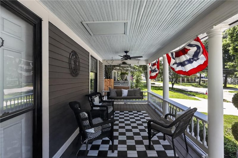 315 Grand Ave, Lee's Summit, MO 64063