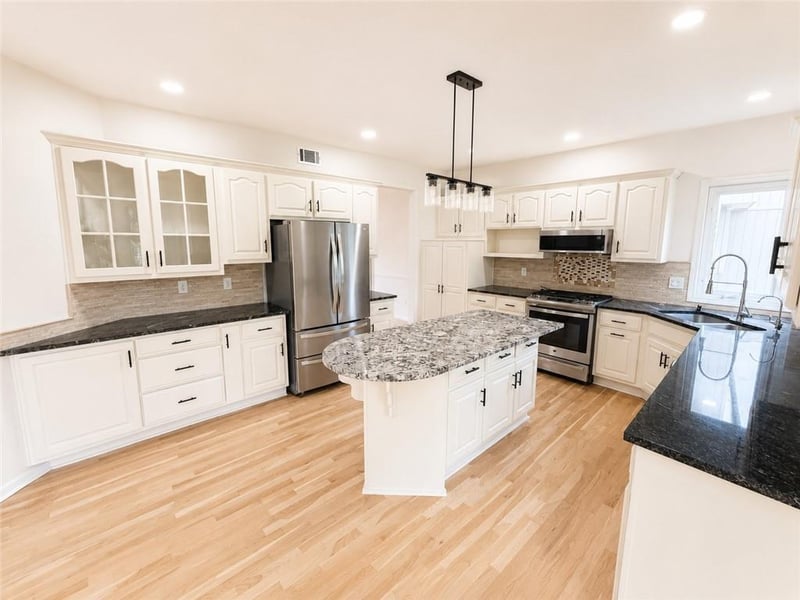 12258 Rene St, Olathe, KS 66062
