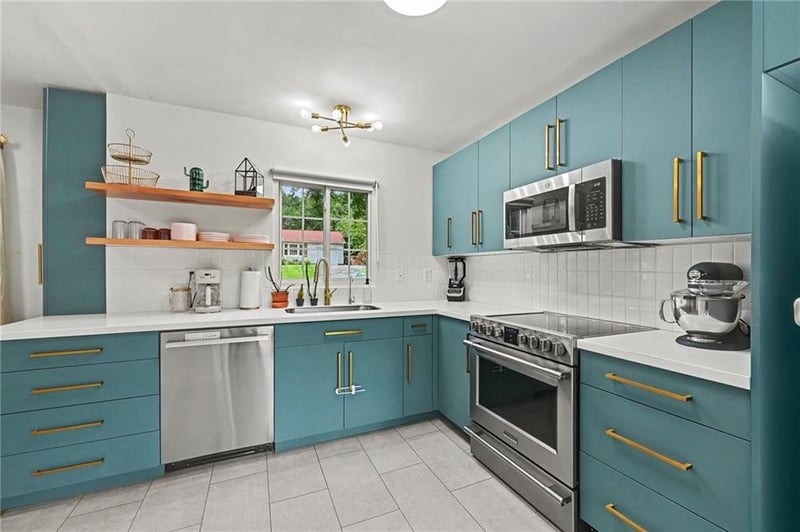 4945 Lister Ave, Kansas City, MO 64119