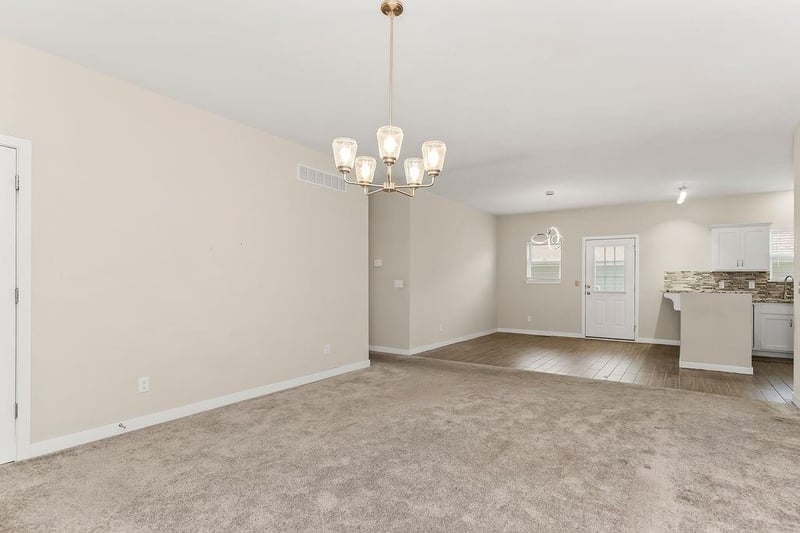 4745 Union Ave, Independence, MO 64055