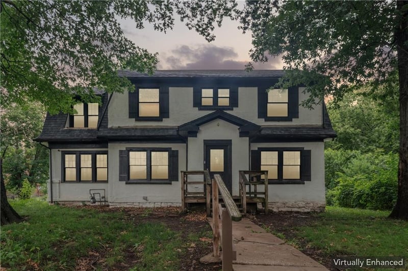 7344 Lydia Ave, Kansas City, MO 64131